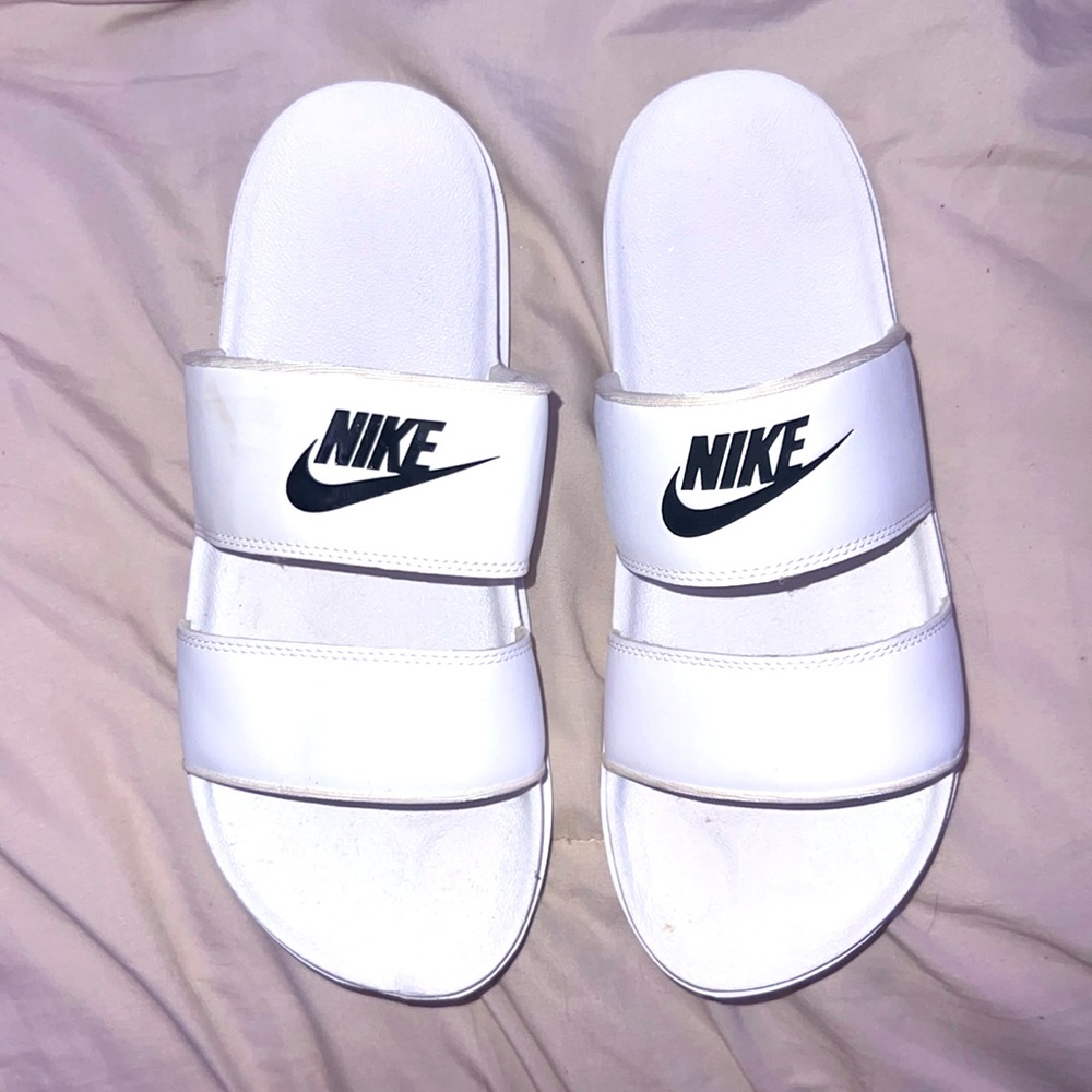 Size 10 Nike slides